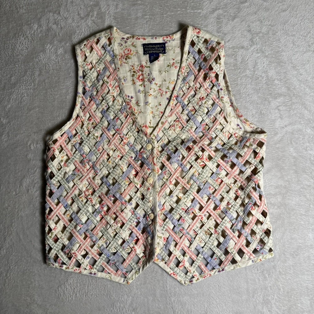 Willow Ridge Vest Womens L Floral Pastel Patchwork Lattice Quilted Cottagecore